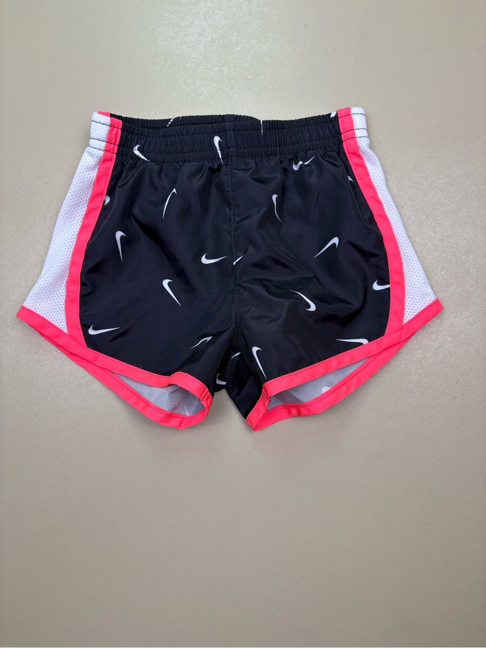 Nike Dri-FIT Toddler Girls Running Shorts 24M Black Pink Swoosh Printer